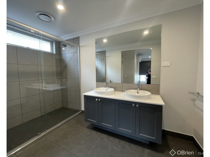 14 Tambo Drive, Warragul VIC 3820