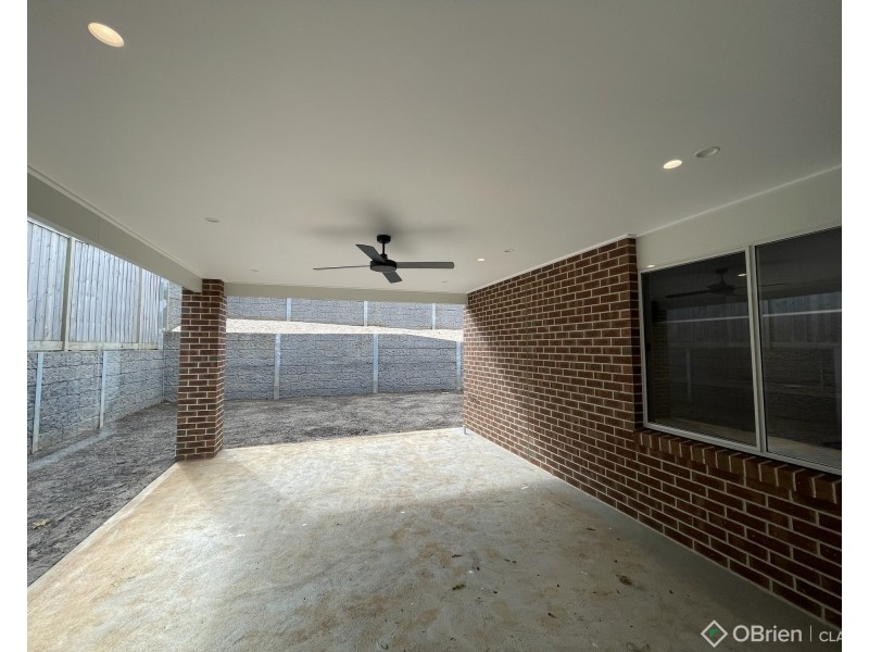 14 Tambo Drive, Warragul VIC 3820