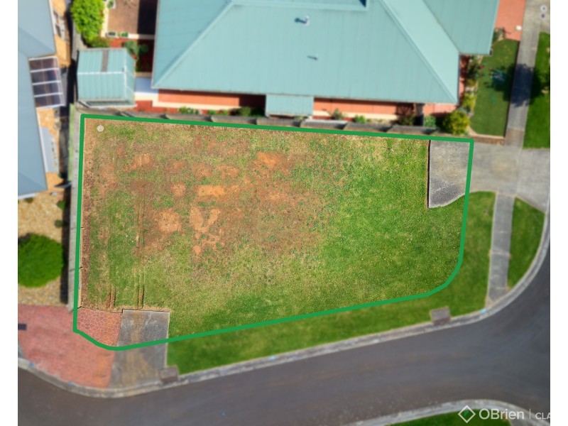 19 Rees Close, Drouin VIC 3818