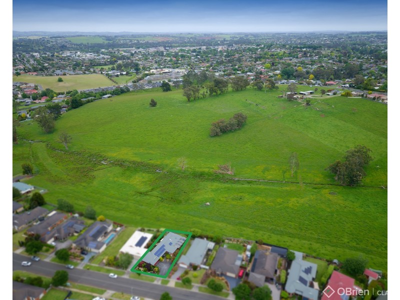 98 Stoddarts Road, Warragul VIC 3820