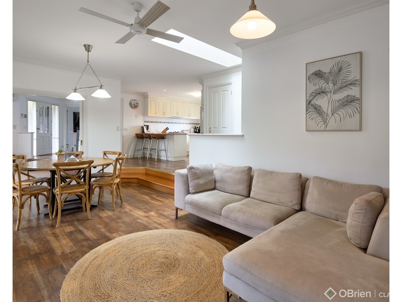 98 Stoddarts Road, Warragul VIC 3820