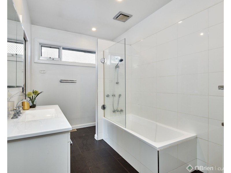 20 Windsor Avenue, Warragul VIC 3820