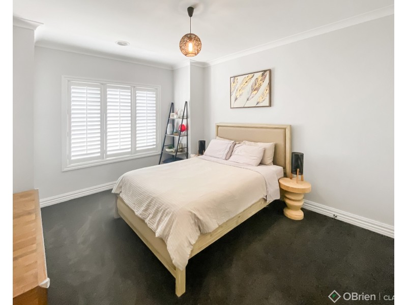 21 Drovers Close, Drouin VIC 3818