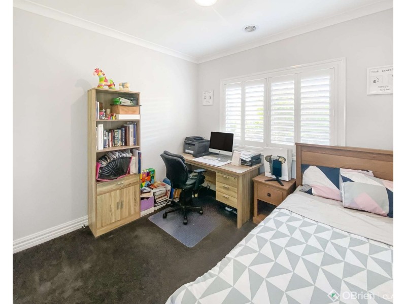 21 Drovers Close, Drouin VIC 3818