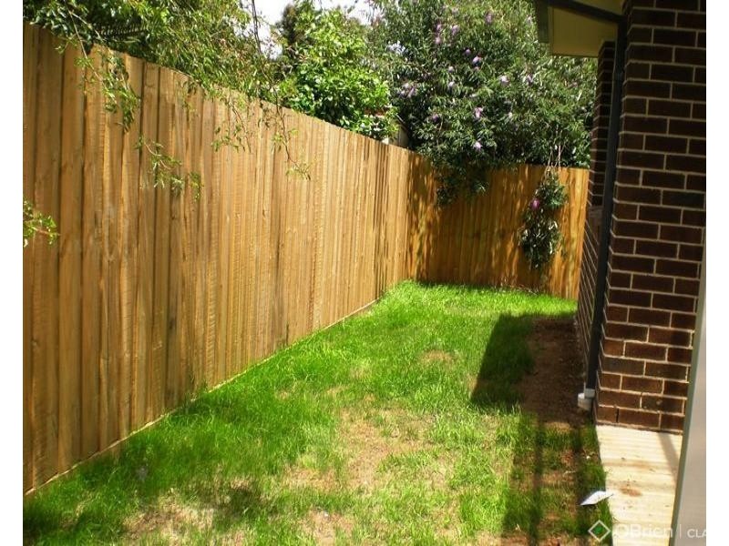 2/8 Mouritz Street, Warragul VIC 3820