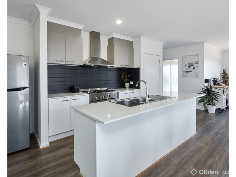 25 Tassell Drive, Warragul VIC 3820