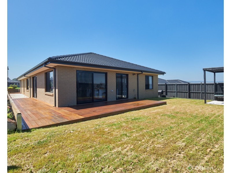 25 Tassell Drive, Warragul VIC 3820