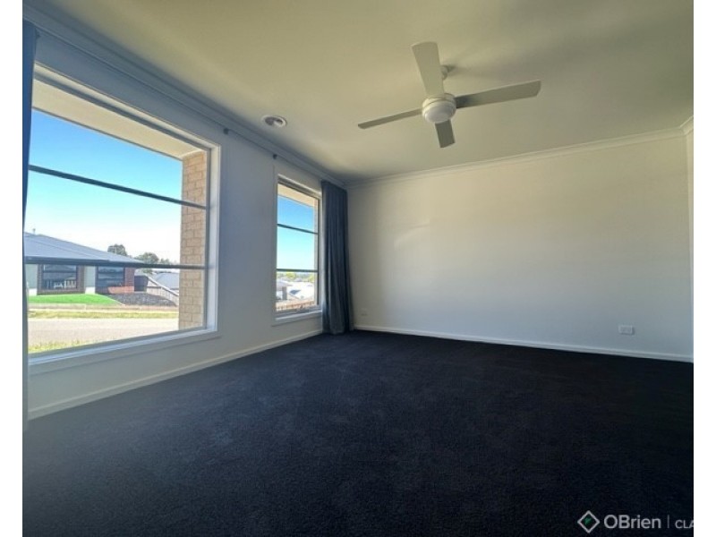 19 Tassell Drive, Warragul VIC 3820