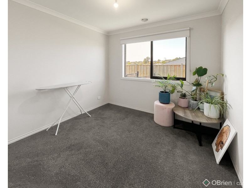 5 County Drive, Drouin VIC 3818