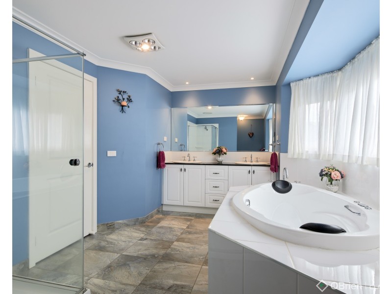 5 Dawson Drive, Warragul VIC 3820