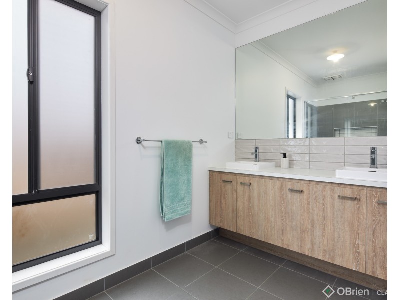 51 Skyline Drive, Warragul VIC 3820