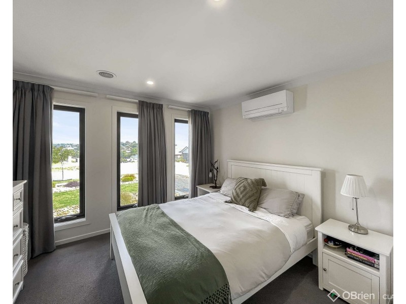 27 Lillypilly Street, Warragul VIC 3820