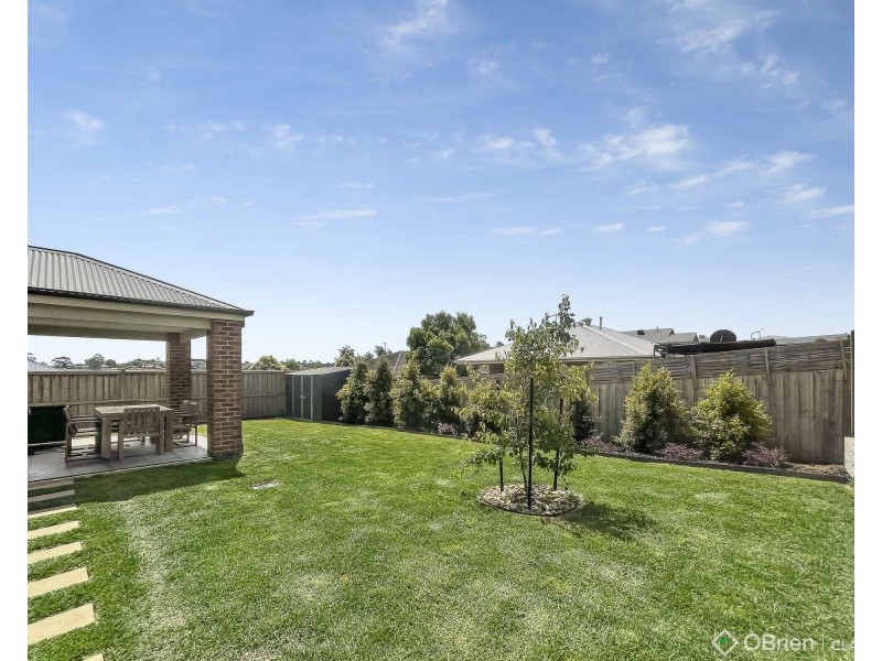 27 Lillypilly Street, Warragul VIC 3820