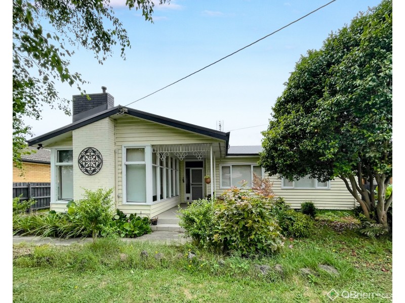 4 Castle Street, Moe VIC 3825