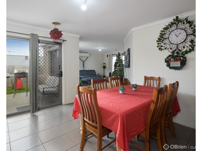 16 Rimfire Avenue, Drouin VIC 3818