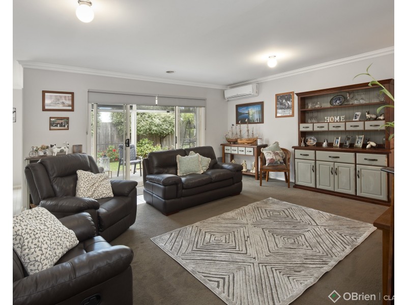 17 Skipton Street, Drouin VIC 3818