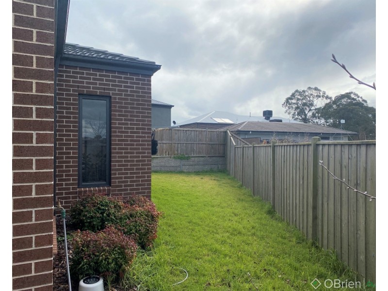 4 Hillgrove Close, Warragul VIC 3820