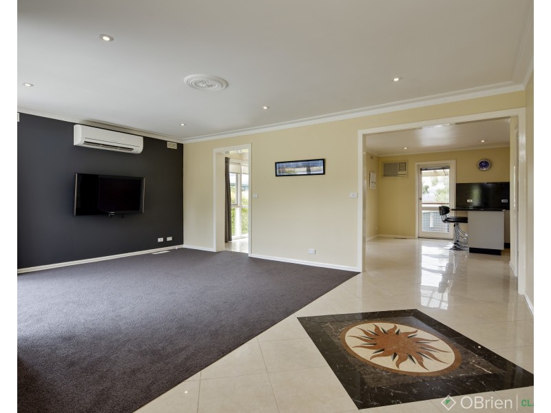 40 Rangeview Street, Warragul VIC 3820
