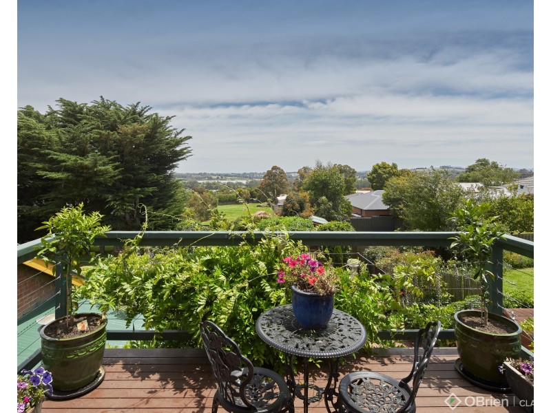 5 Main South Road, Drouin VIC 3818