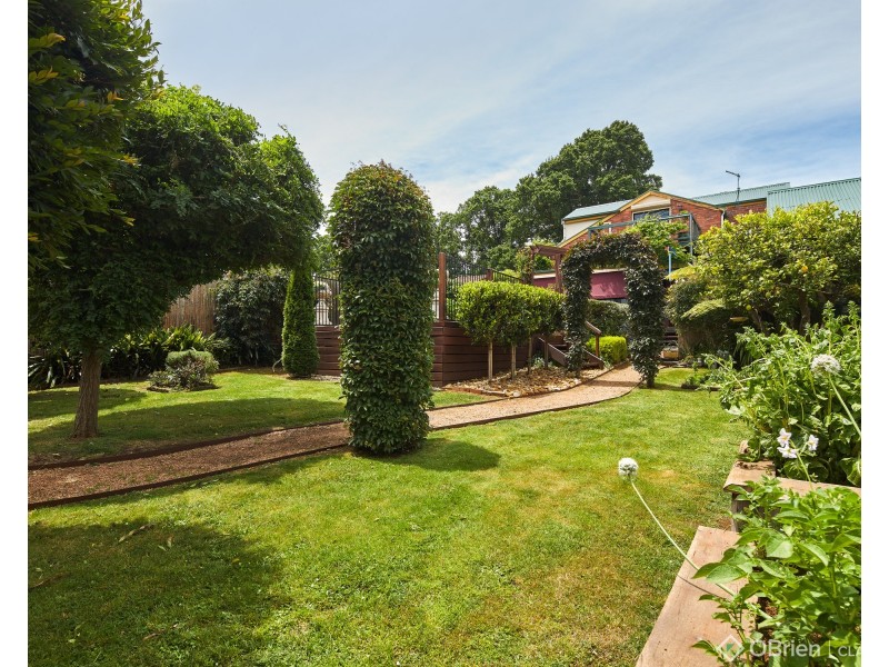 5 Main South Road, Drouin VIC 3818