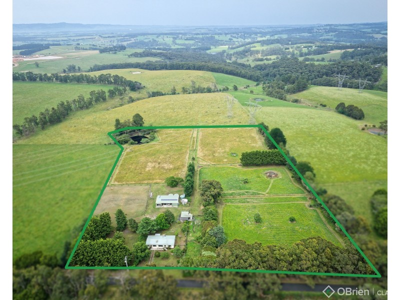 897 Araluen Road, Shady Creek VIC 3821