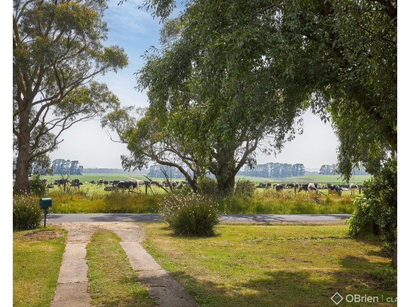 897 Araluen Road, Shady Creek VIC 3821