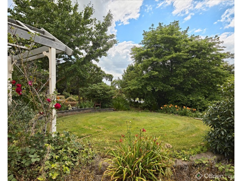 7 Massimo Court, Drouin VIC 3818