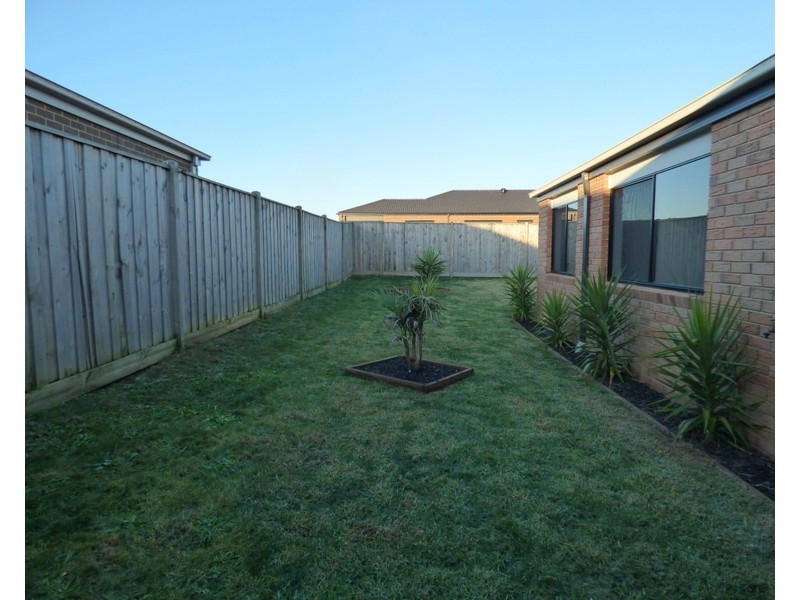 24 Skyline Drive, Warragul VIC 3820