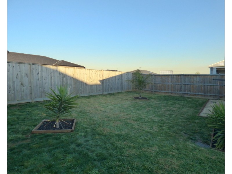 24 Skyline Drive, Warragul VIC 3820