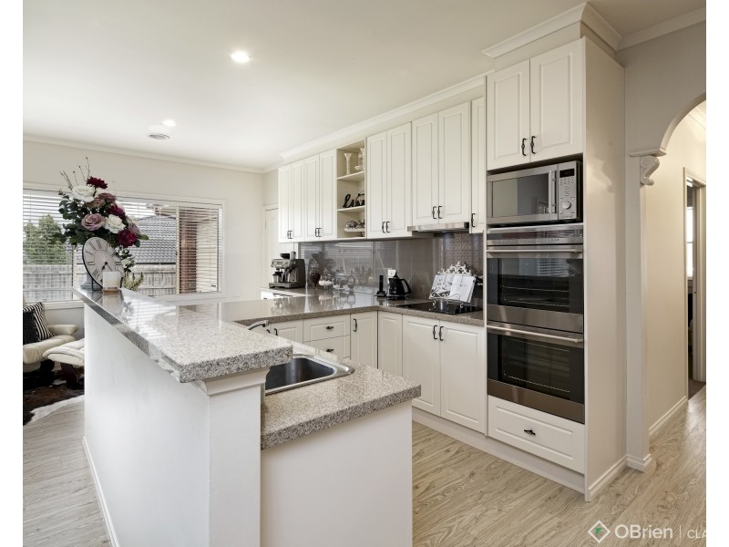 8 Casmil Court, Warragul VIC 3820