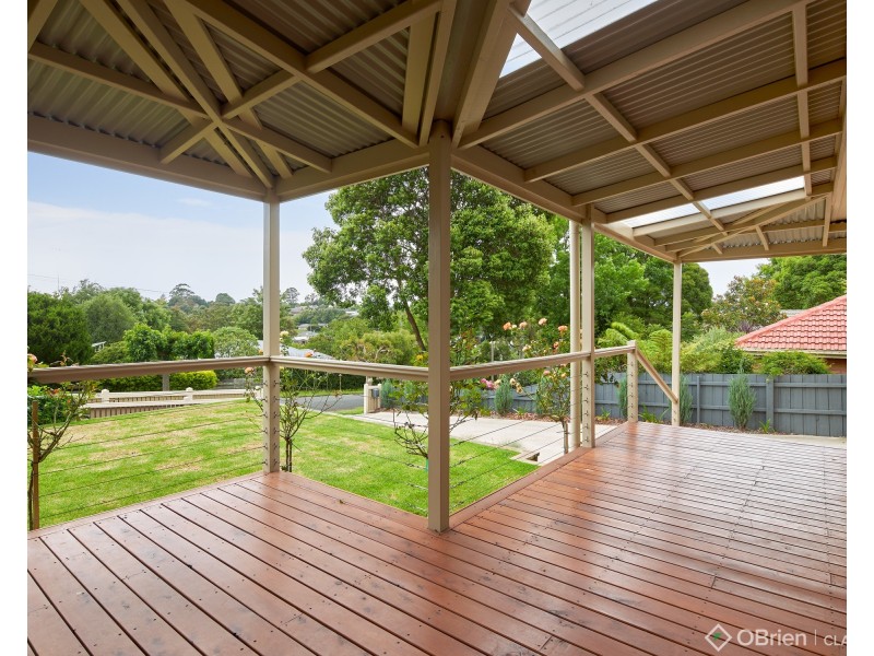 32 Wood Street, Drouin VIC 3818
