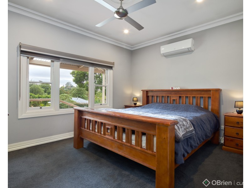 32 Wood Street, Drouin VIC 3818