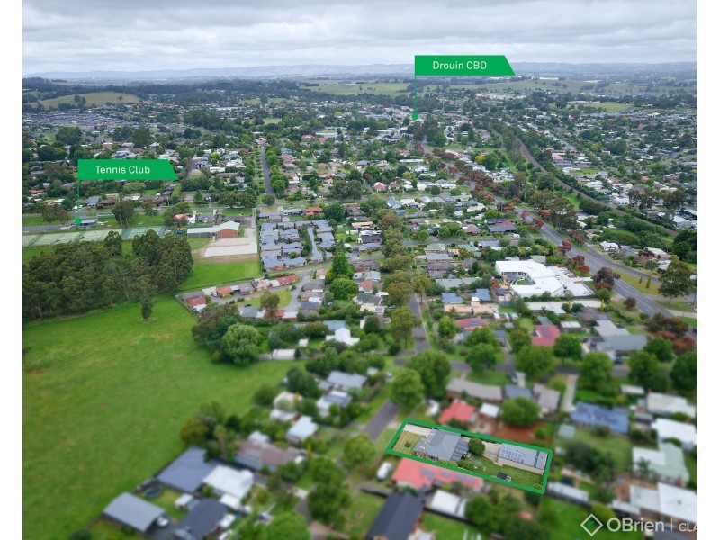 32 Wood Street, Drouin VIC 3818