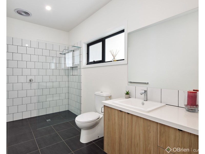 20 McCubbin Drive, Warragul VIC 3820