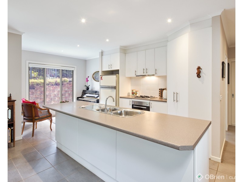 1/7 Hunter Crescent, Warragul VIC 3820