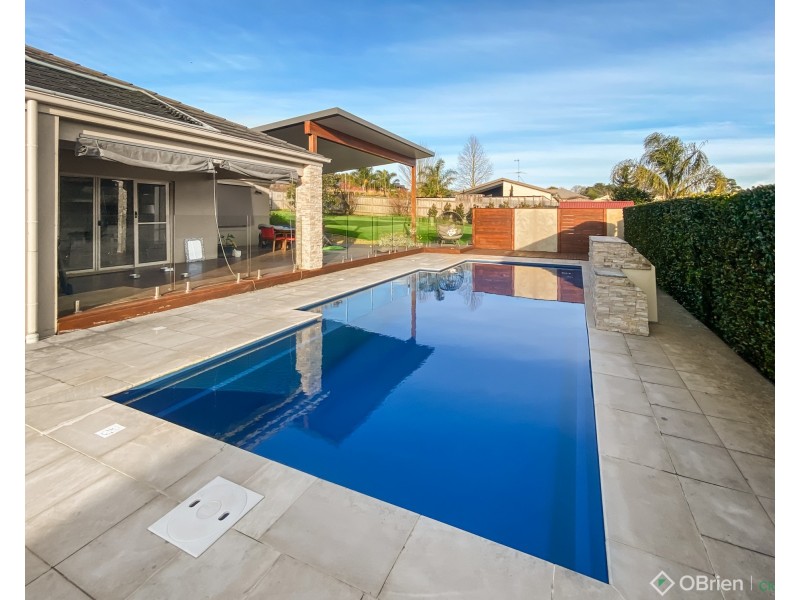 1 Henry Court, Warragul VIC 3820