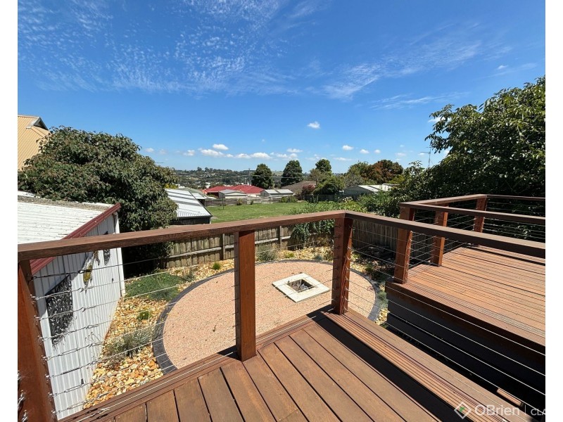 2 Need Court, Warragul VIC 3820