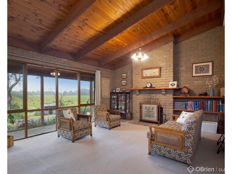 241 Higgs Road, Drouin VIC 3818