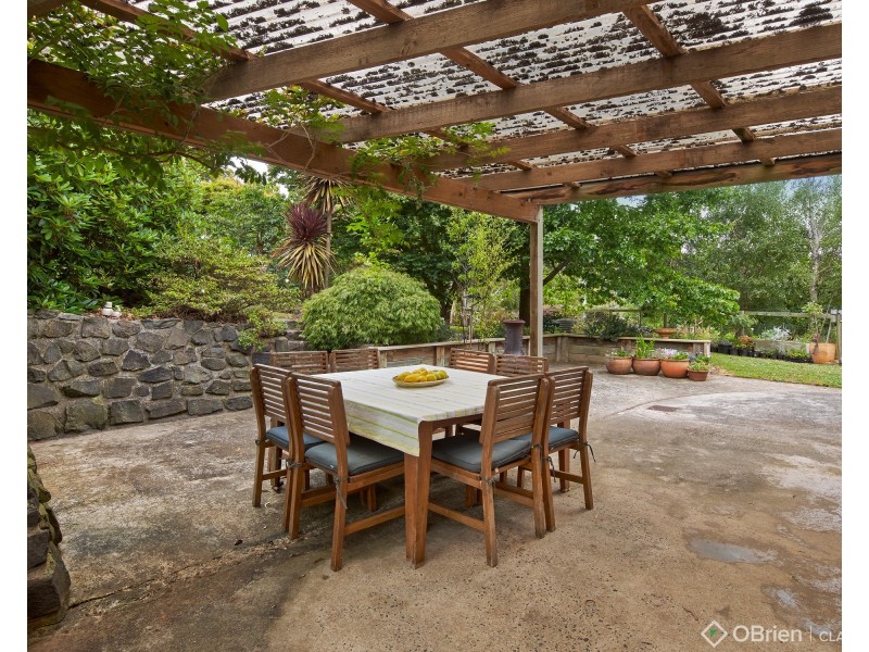241 Higgs Road, Drouin VIC 3818