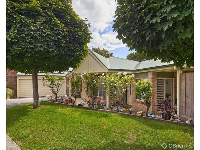 1/5 Karrala Court, Drouin VIC 3818