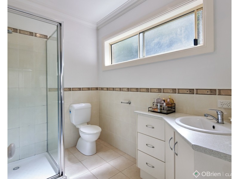 1/5 Karrala Court, Drouin VIC 3818