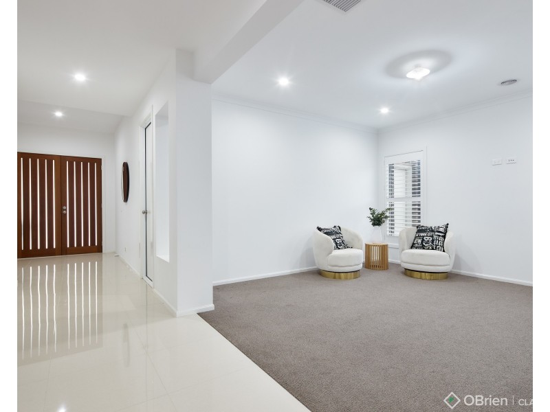 15 Tamar Avenue, Warragul VIC 3820