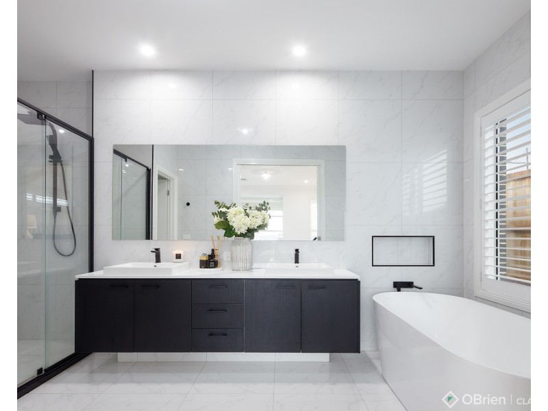 15 Tamar Avenue, Warragul VIC 3820