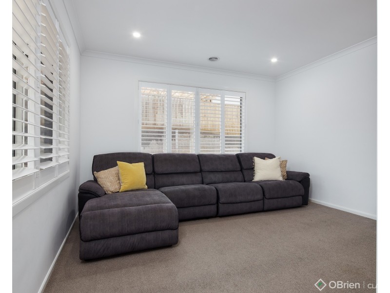 15 Tamar Avenue, Warragul VIC 3820