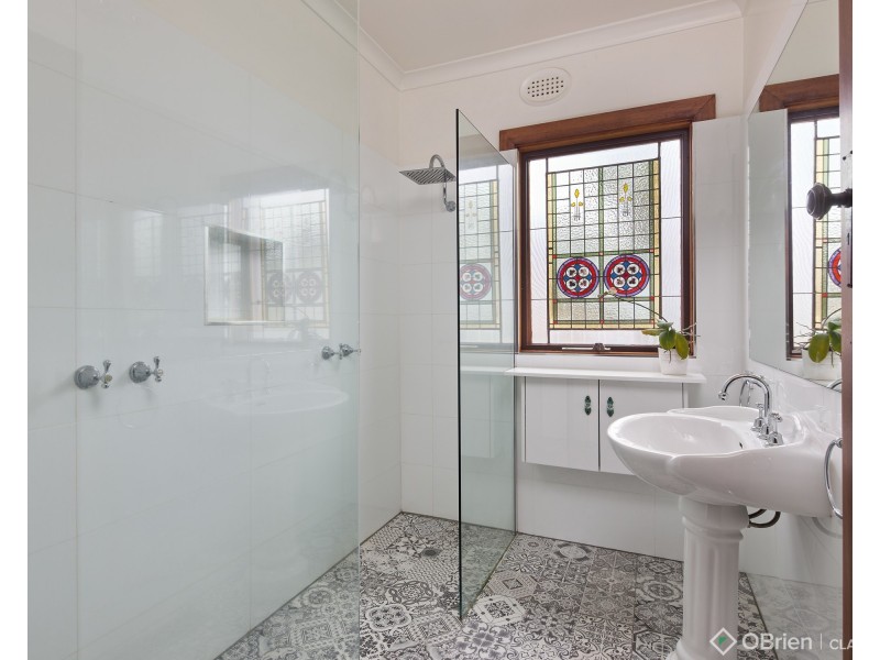 2 Hunter Crescent, Warragul VIC 3820