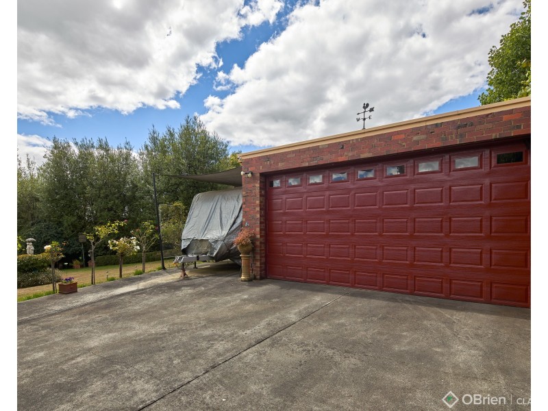 2 Hunter Crescent, Warragul VIC 3820