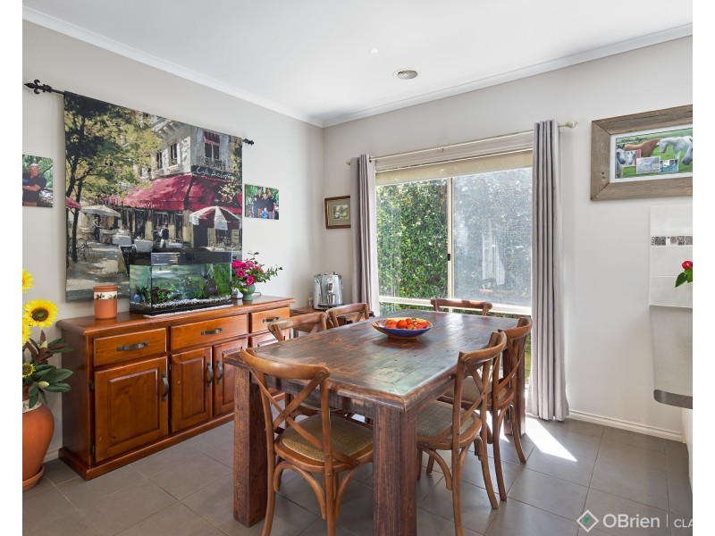 73 Main South Road, Drouin VIC 3818