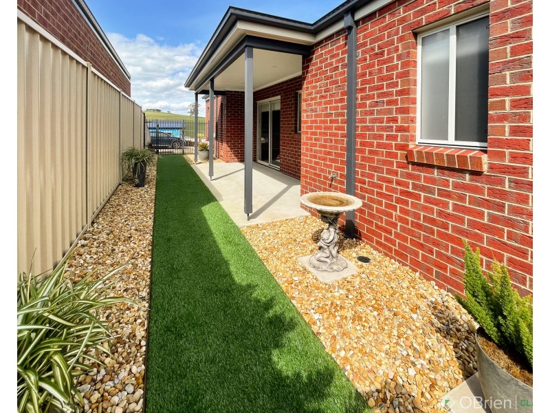 16 Von Mueller Drive, Neerim South VIC 3831