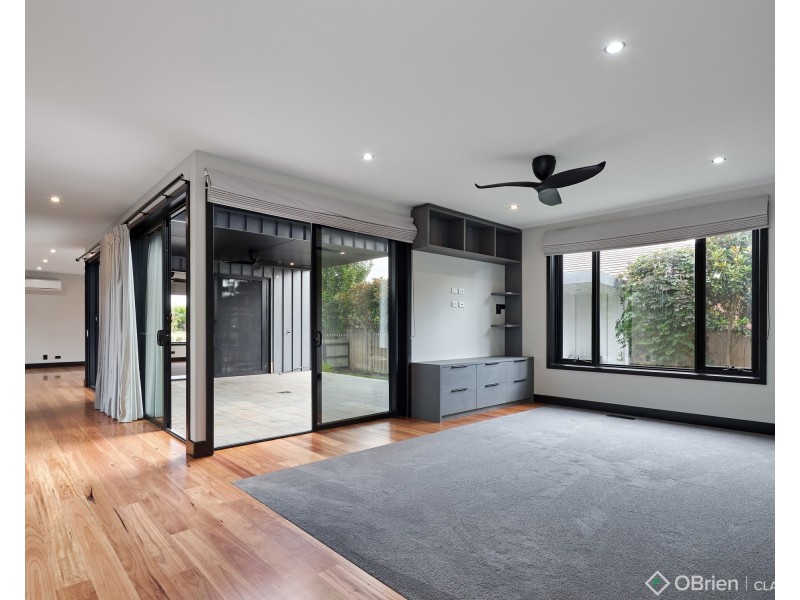 136 Twin Ranges Drive, Warragul VIC 3820