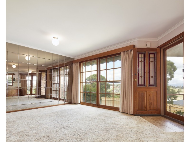 72 McNeilly Road, Drouin VIC 3818